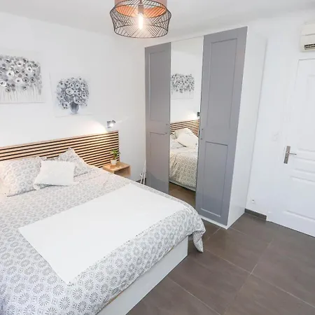 Apartment Magnifique 3 Pieces Climatise Proche Monaco *